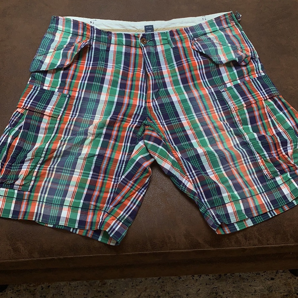 Polo by Ralph Lauren Size 36 plaid cargo shorts